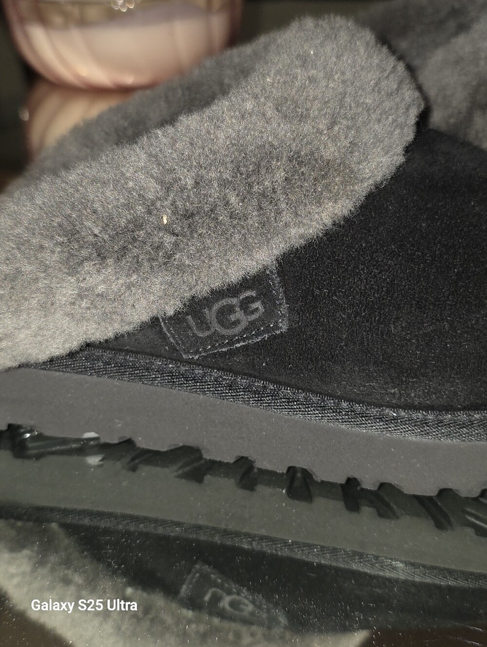 UGG CLUGGETTE SLIPPER SZ 9